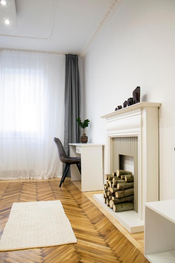 Season One Apartman Szeged Exteriör bild