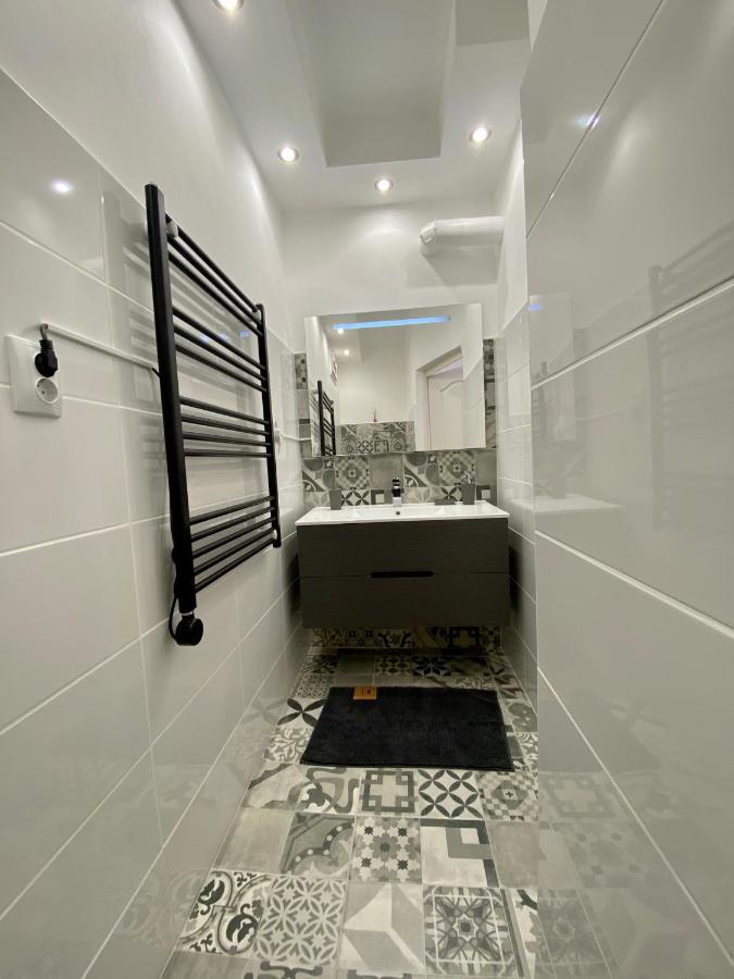 Season One Apartman Szeged Exteriör bild