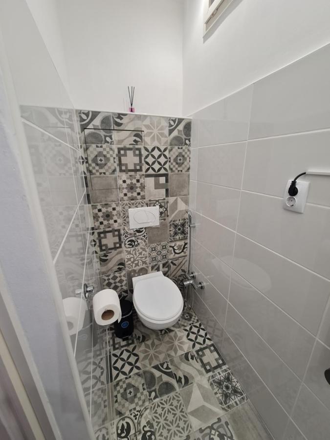 Season One Apartman Szeged Exteriör bild